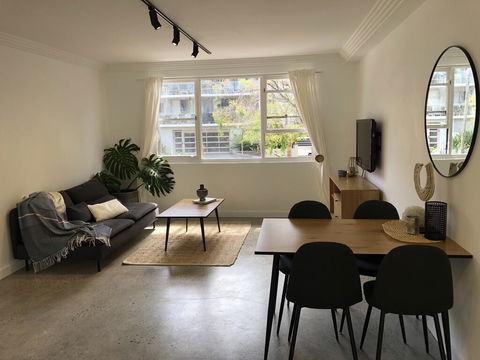 Cronulla Accommodation - Accommodation Port Macquarie 3