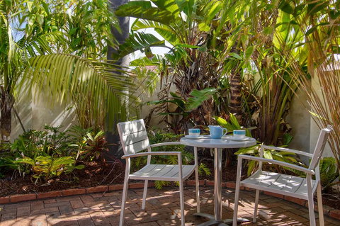 Cronulla Beach House B&B - Accommodation Port Macquarie 3