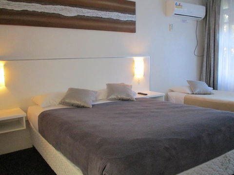 Cronulla Motor Inn - Accommodation Port Macquarie 1