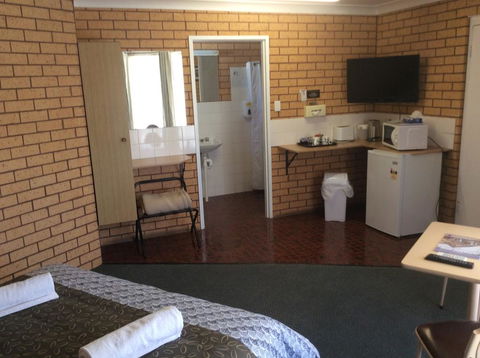 Cross Roads Motel - Accommodation Port Macquarie 3