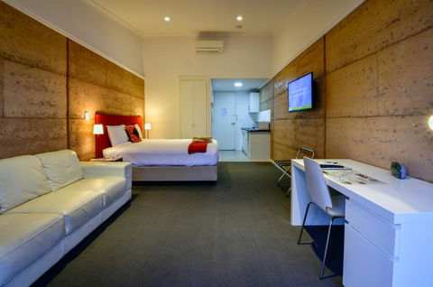 Crossroads Ecomotel - Accommodation Port Macquarie 0