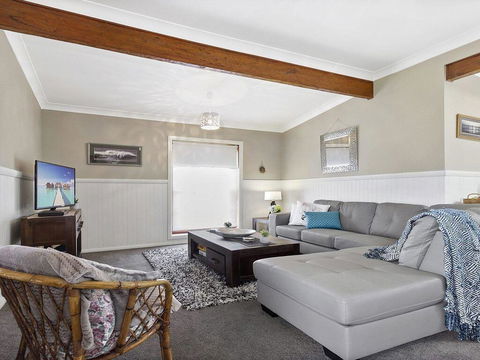 Cudgee - Quaint Cottage With Separate Cabin - Accommodation Port Macquarie 1
