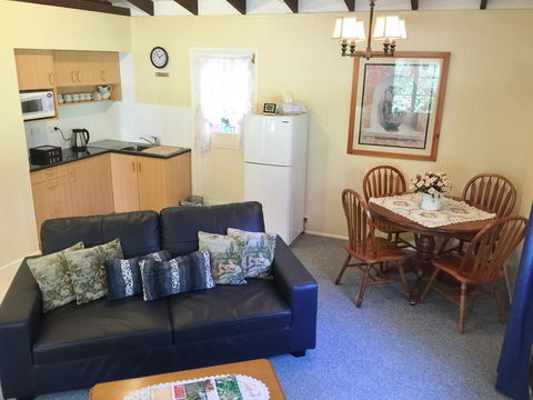 Curtis Cottage - Accommodation Port Macquarie 3