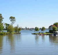 Cypress Townhouse 17 - Mulwala - Accommodation Port Macquarie
