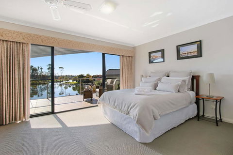 Cypress Townhouse 23 - Suite - Accommodation Port Macquarie 2