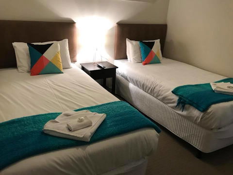 Cypress Water Front Apartments - Accommodation Port Macquarie 2