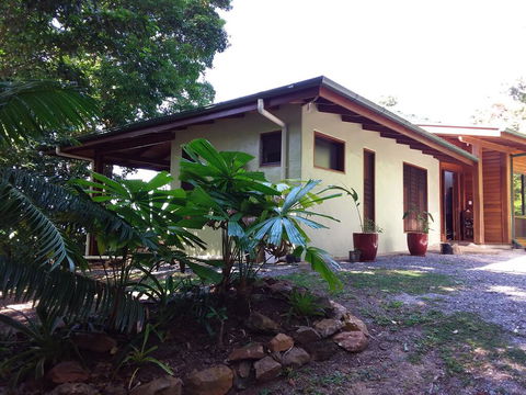 Daintree Oceanview Retreat - Holiday Home - Accommodation Port Macquarie 1