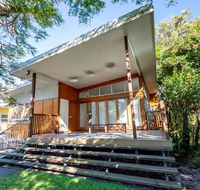 Decked out for a Fantastic Holiday - Winnett St Woorim Upstairs only - Accommodation Port Macquarie