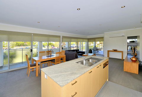 Del Mar 1 - Accommodation Port Macquarie 2