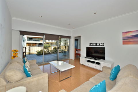 Del Mar 28 - Accommodation Port Macquarie 1