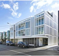 Deluxe Brighton Home in Bayside - Accommodation Port Macquarie