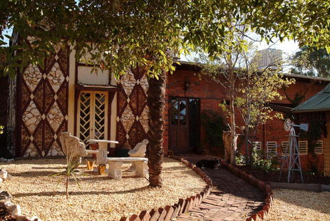 Diamond House Heritage Restaurant And Motor Inn - Accommodation Port Macquarie 1
