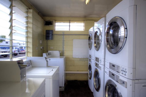 Discovery Parks - Blackwater - Accommodation Port Macquarie 2