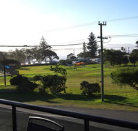 Dolphin Court 1 1 Gowing Street - Accommodation Port Macquarie