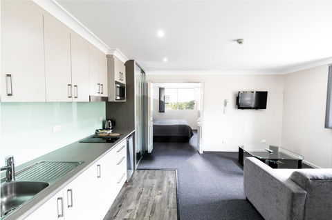Dolphin Shores - Accommodation Port Macquarie 3