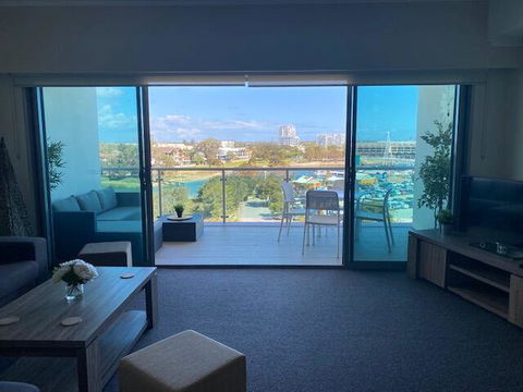 Dolphin View 404 - Accommodation Port Macquarie 2