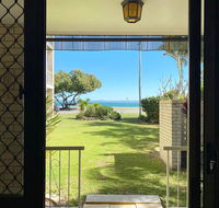 Dolphin View on South Esplanade - Accommodation Port Macquarie