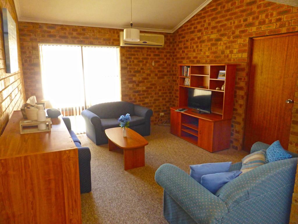 Culburra Beach NSW Accommodation Port Macquarie