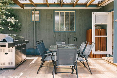 DOVESTONES BY THE SEA - INVERLOCH - Accommodation Port Macquarie 1