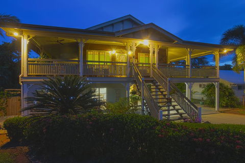 Driftwood Bed And Breakfast - Accommodation Port Macquarie 0