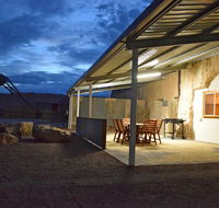 Dug Out BB Apartments - Accommodation Port Macquarie