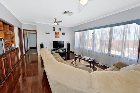 Dunelm House - Accommodation Port Macquarie 3