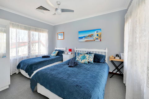Dunelm House - Accommodation Port Macquarie 2
