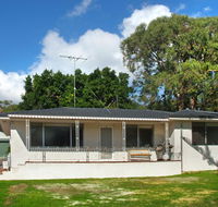 Eagle Bay Beach House - Accommodation Port Macquarie