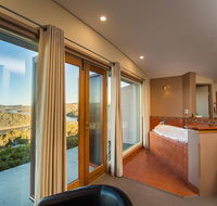 Eagle View Escape - Accommodation Port Macquarie