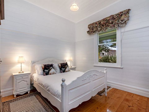 EAMONT ON SACKVILLE - Accommodation Port Macquarie 3