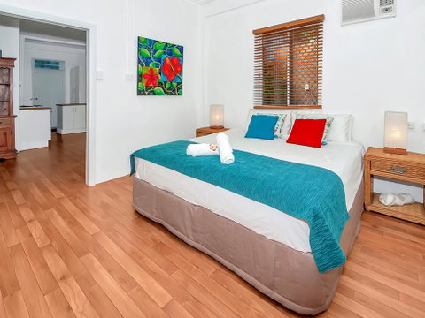 Easy Going Holiday Unit On McKenzie MK6 - Accommodation Port Macquarie 0