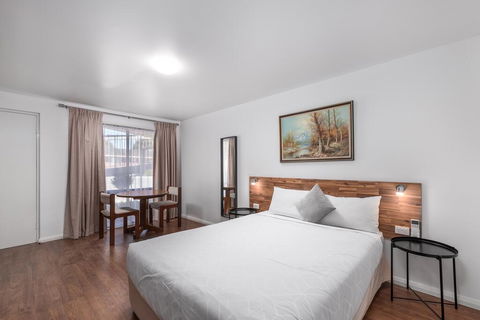 Econo Lodge Lilydale - Accommodation Port Macquarie 0