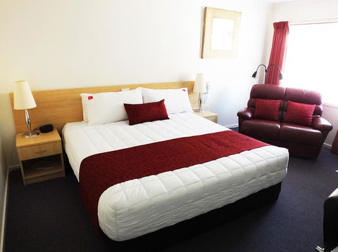 Edinburgh Motor Inn - Accommodation Port Macquarie 1