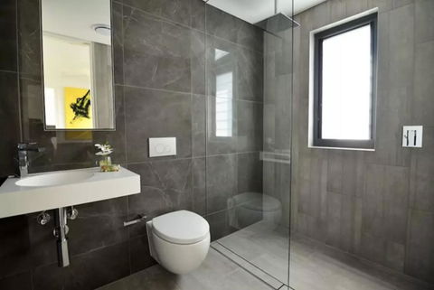 EIGHT TWO NINE TWO V: BONDI BEACH - Accommodation Port Macquarie 3