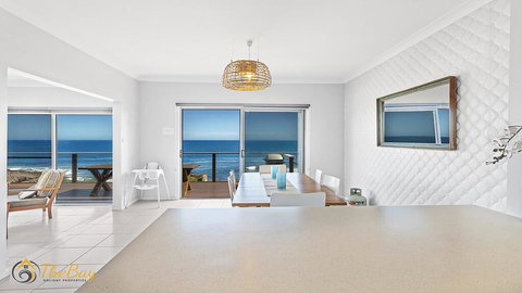 Elanora - Ocean St No.8 - Accommodation Port Macquarie 0