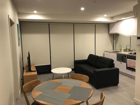 Elegant Modern Apartment In Central Melbourne - Accommodation Port Macquarie 0