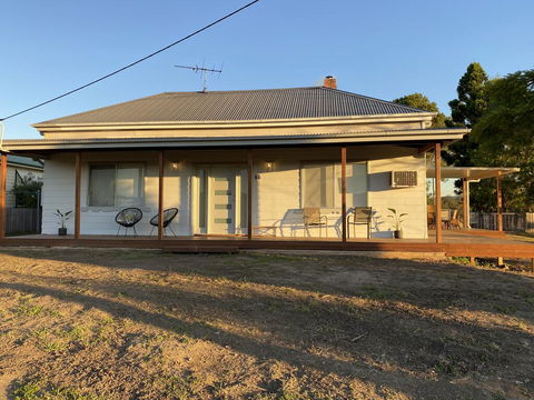 Ellalong Lagoon Home With A View - Accommodation Port Macquarie 1