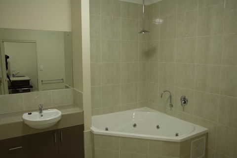 Emerald Inn - Accommodation Port Macquarie 3
