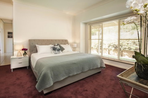 Emerald Lodge - Accommodation Port Macquarie 0