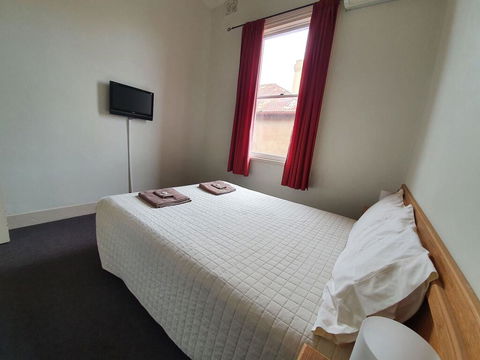 Empire Hotel Goulburn - Accommodation Port Macquarie 1