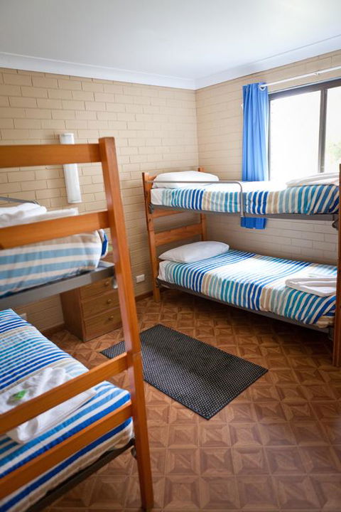 Emu Beach Chalets - Accommodation Port Macquarie 3