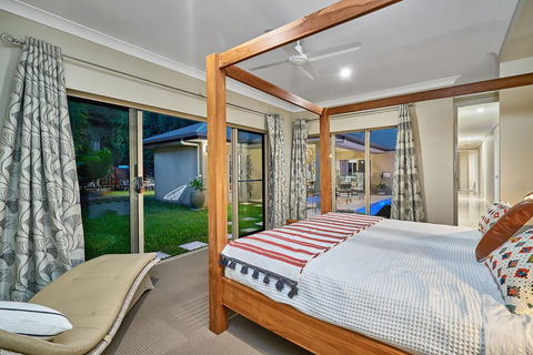 Escapades At Palm Cove - Accommodation Port Macquarie 2
