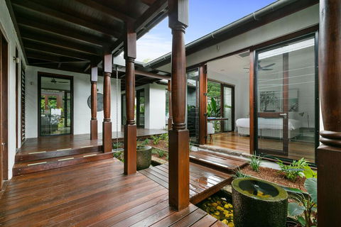 Esprit Luxury Retreat Palm Cove - Accommodation Port Macquarie 2