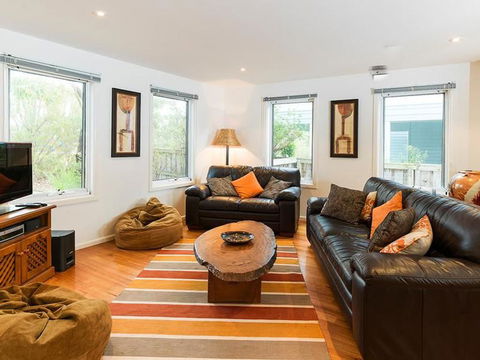 EVERGREEN BEACH HOUSE - Accommodation Port Macquarie 1