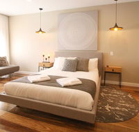 EVOLVE Near Adelaide CBD - Netflix / Wine / Lock up Garage - Accommodation Port Macquarie