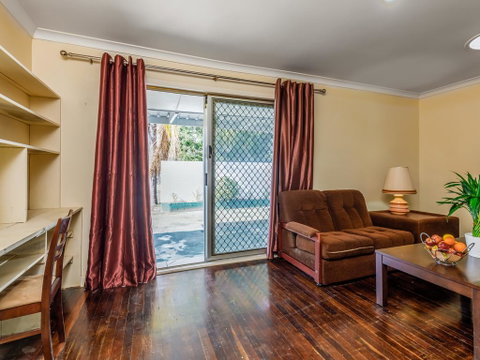 Exclusive Handy Holiday House - Accommodation Port Macquarie 1