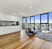 Executive City-centre Apartment with Parking - Accommodation Port Macquarie