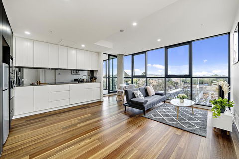 Executive City-centre Apartment With Parking - Accommodation Port Macquarie 0