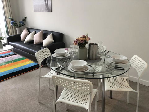 Exquisite Family Home +Parking, Close To CBD - Accommodation Port Macquarie 2