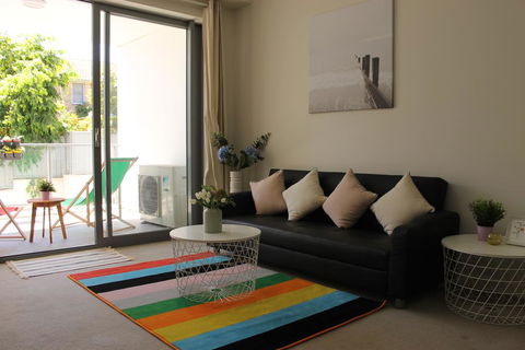 Exquisite Family Home +Parking, Close To CBD - Accommodation Port Macquarie 1